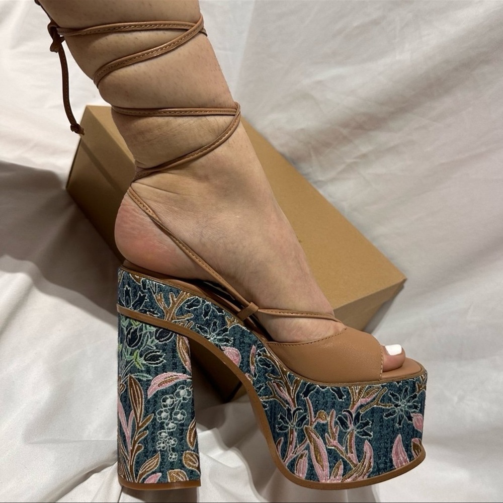 Steve Madden Anika Tan Leather Chunky Embroidered Platform Lace Up Heels Summer - Picture 8 of 12